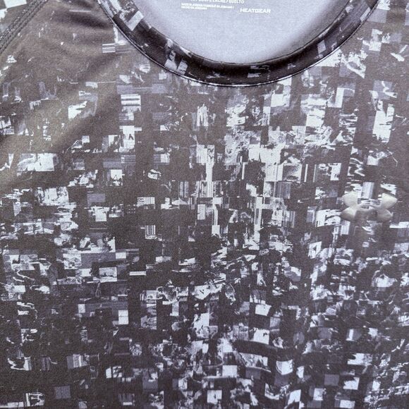 Under Armor Shirt Mens Sz XL Loose Heat Gear Lightweight Stretch - Picture 4 of 12